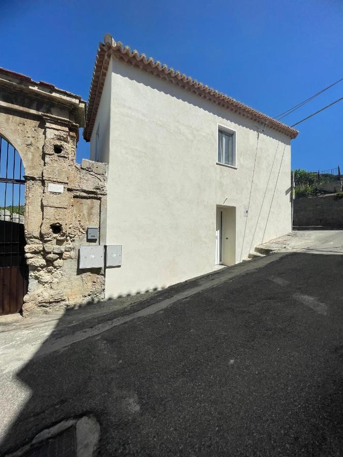 Tenuta La Torre تروبيا المظهر الخارجي الصورة